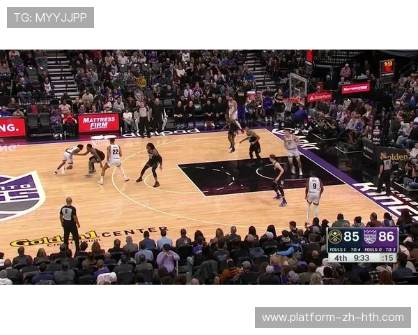 福克斯长驱直入上篮完成个人高光表现 福克斯长驱直入上篮完成个人高光表现