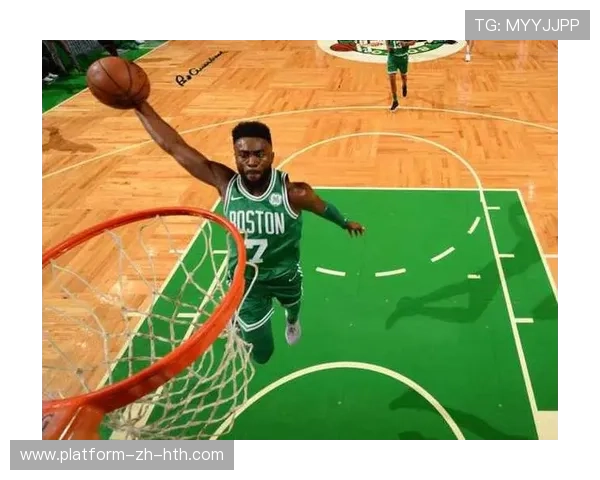 凯尔特人半场战术调整成功收回主动权